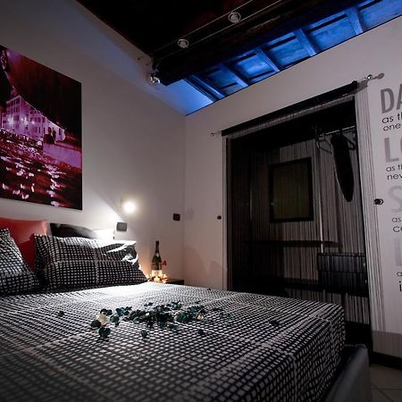 Chroma Italy - Chroma Apt Campo De' Fiori Номер фото