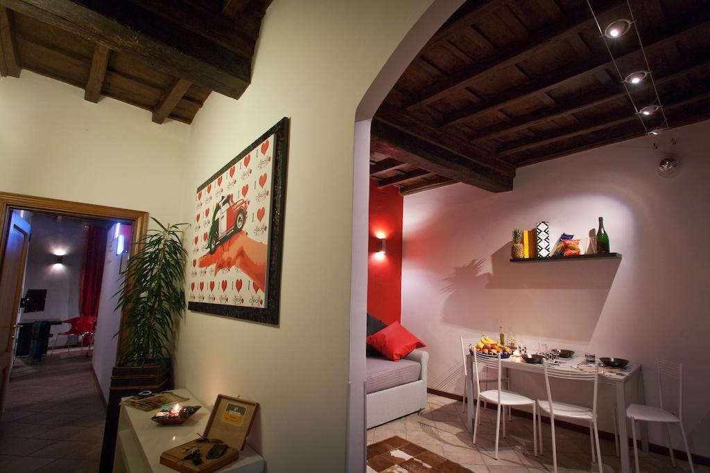 Chroma Italy - Chroma Apt Campo De' Fiori Номер фото