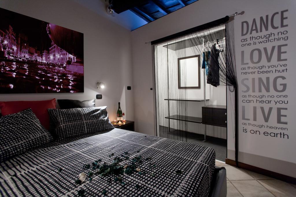 Chroma Italy - Chroma Apt Campo De' Fiori Номер фото